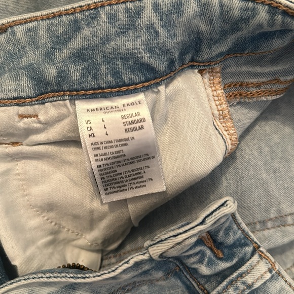 Jean - Picture 3 of 3